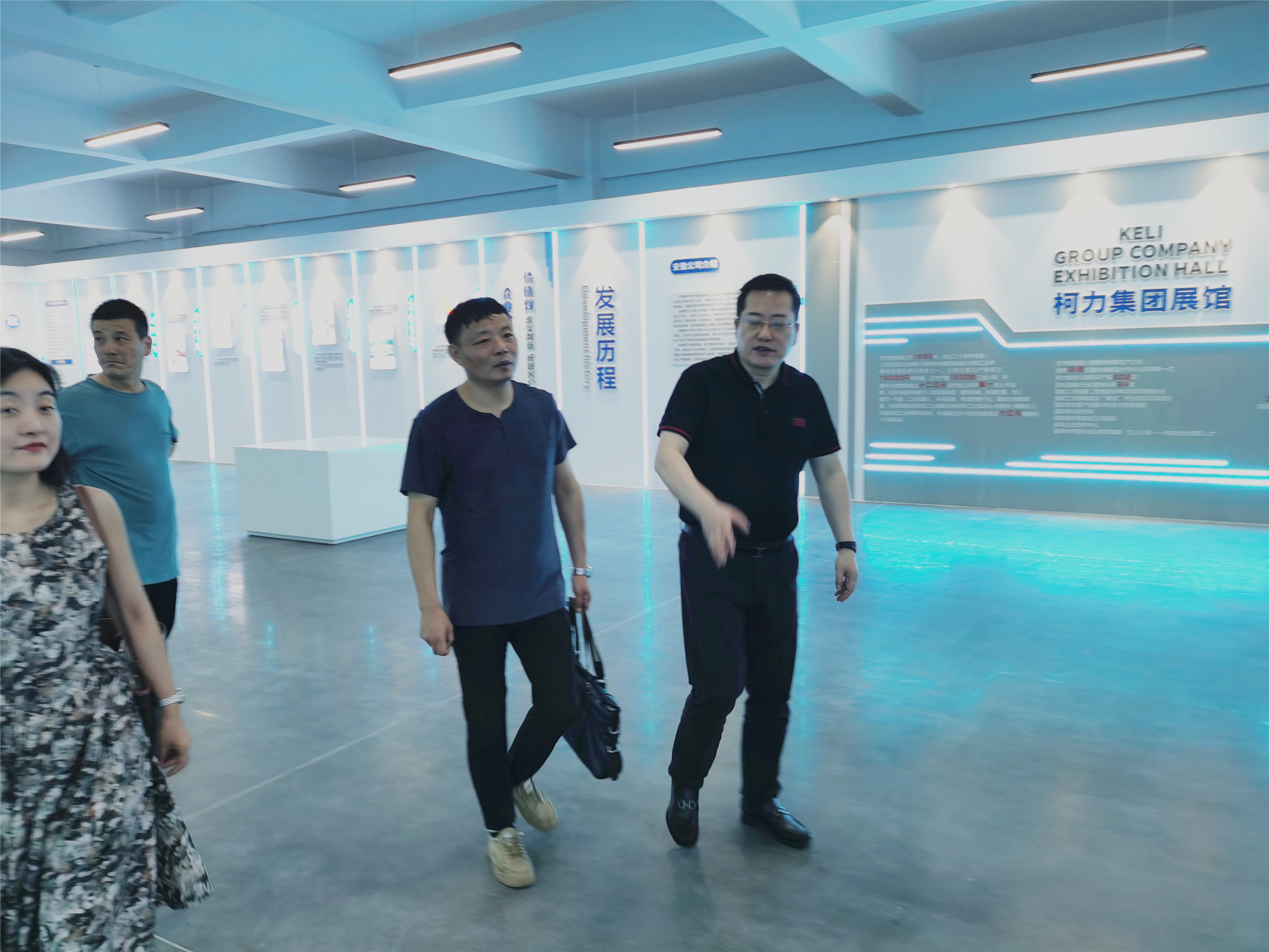 集團總裁柯建東蒞臨安徽公司指導工作